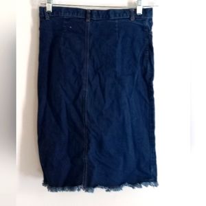 ∆- BCBG Paris Vintage Frazzled Hem Pencil Denim Skirt - Size: 10 -Y2K